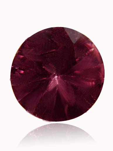 Spinel, in real life this gem glistens like a burning star in a