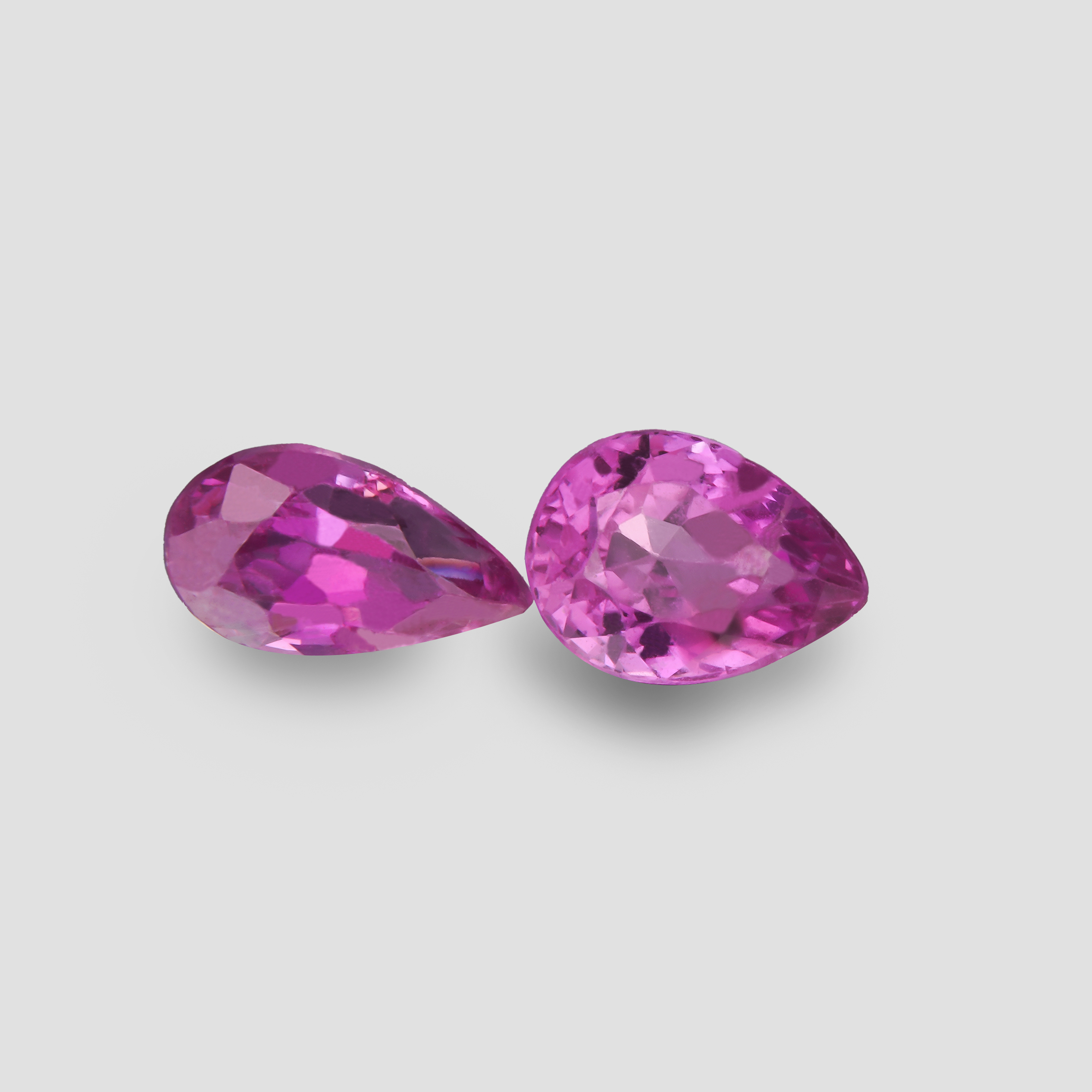 (do)(keep/add description) (R?s?) Chic pinkish red rubies ideal