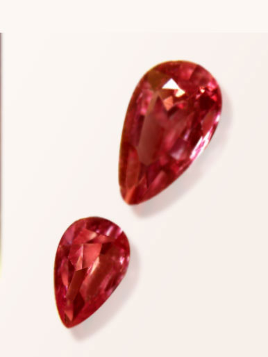 Intense pink MATCHING COLORED, perfect for jewelry, 1.32cts.